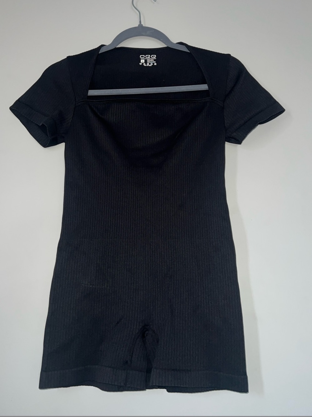 ' Black Ribbed Short-Sleeve One-Piece Bodysuit